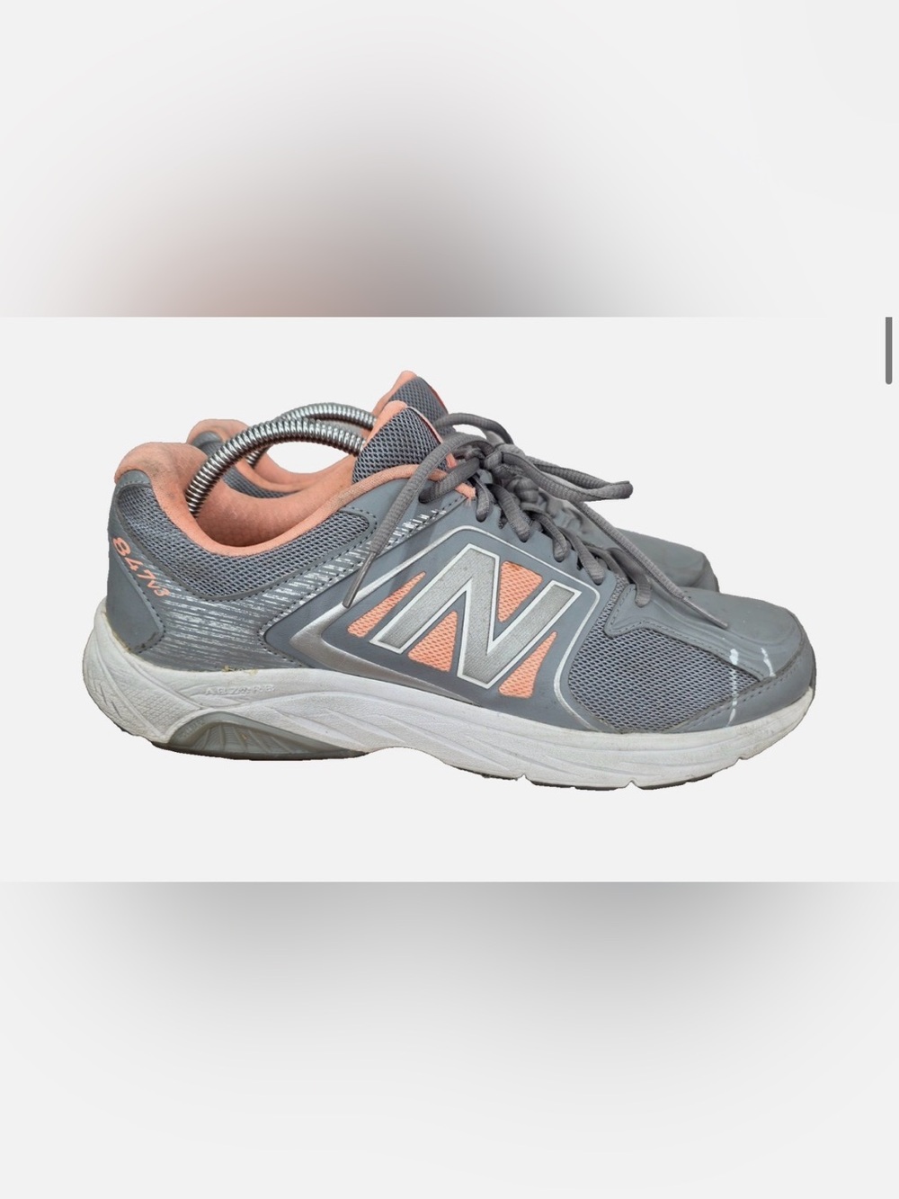 New Balance 847V3 Running Shoes Womens Gray Peach Walking Comfort Sneakers